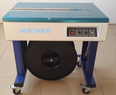 半自動打包機(jī) 半自動打包機(jī)